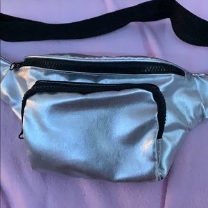Fanny pack